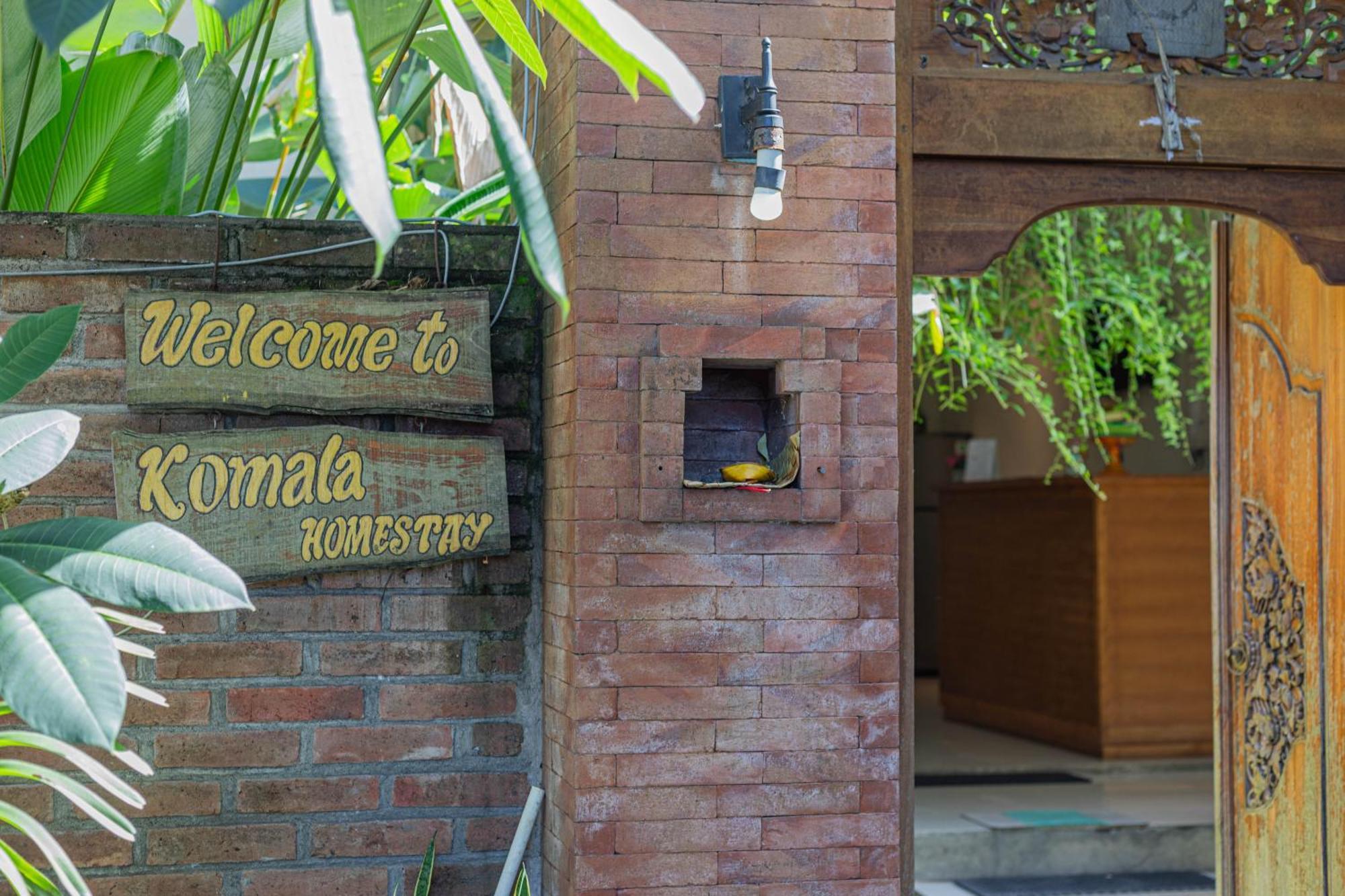 Komala Homestay Canggu  Exterior photo