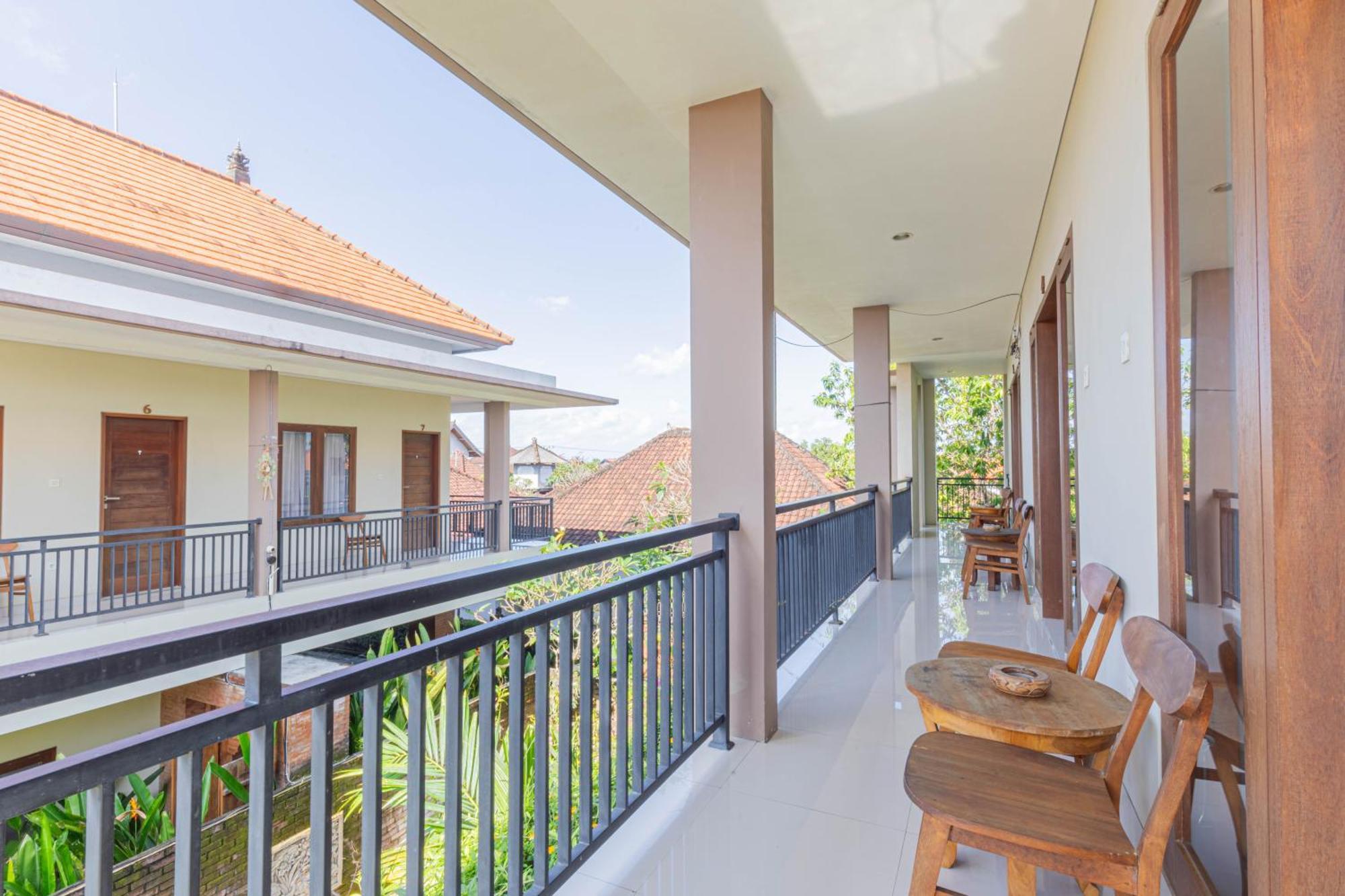 Komala Homestay Canggu  Exterior photo